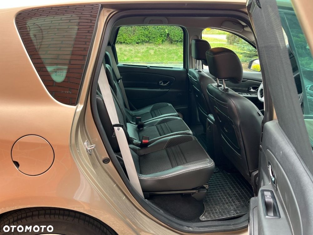 Renault Scenic 1.5 dCi Energy Bose EU6 - 22