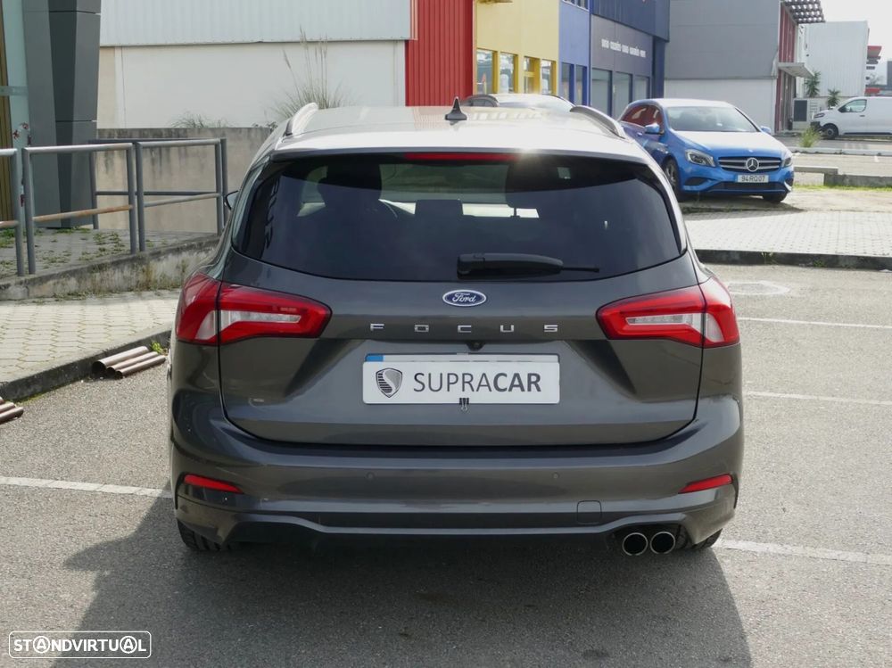 Ford Focus SW 1.5 TDCi EcoBlue ST-Line - 4
