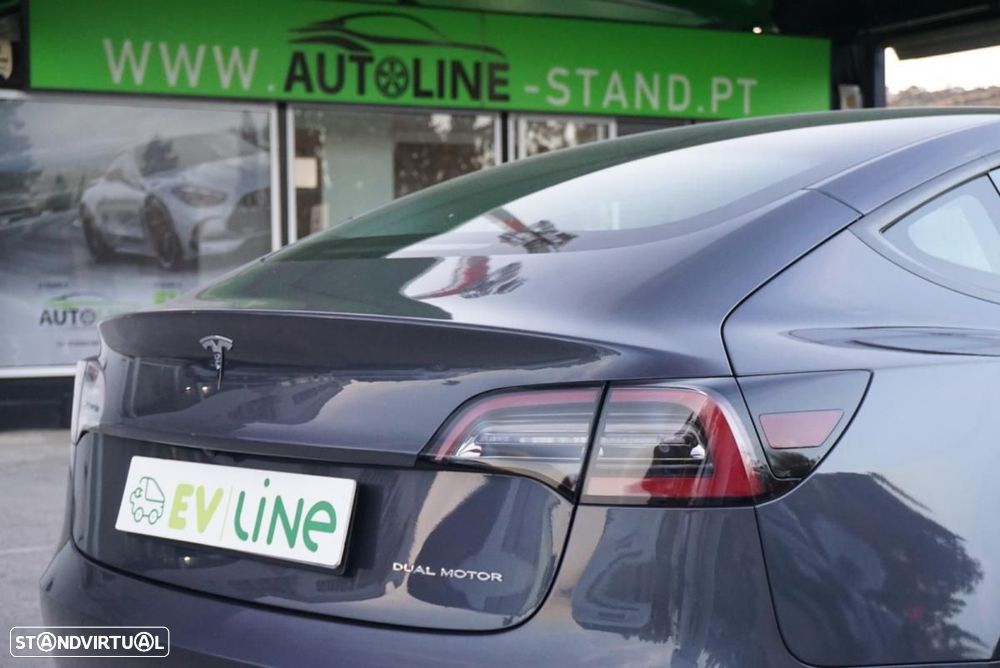 Tesla Model 3 Long Range AWD Dual Motor - 36