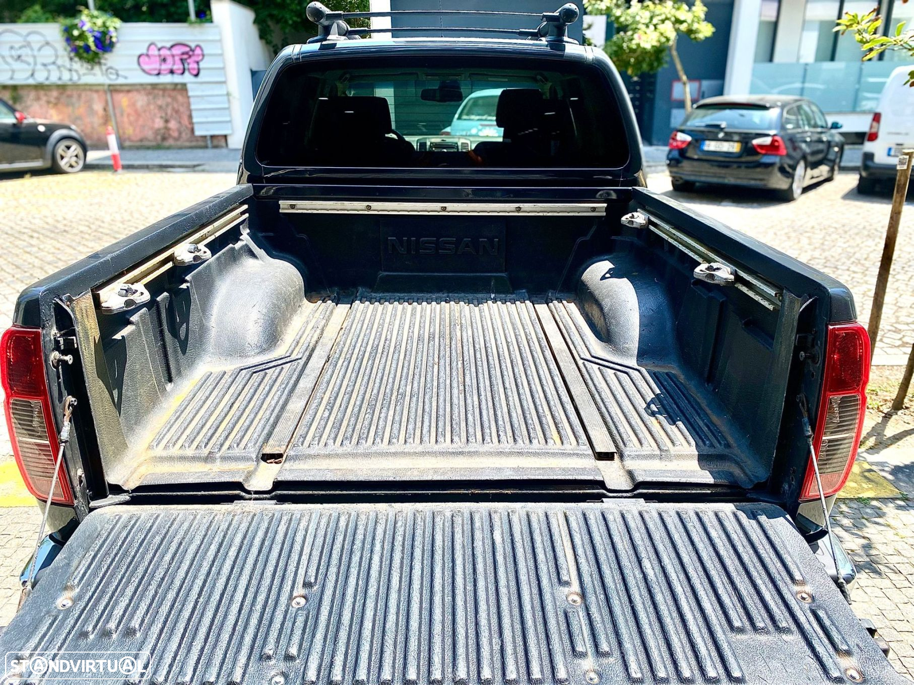 Nissan Navara 2.5 dCi CD LE Premium - 33