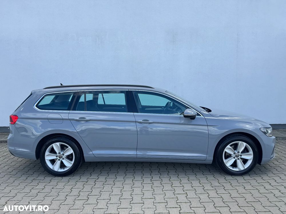 Volkswagen Passat Variant 2.0 TDI SCR DSG 4Motion Elegance - 3