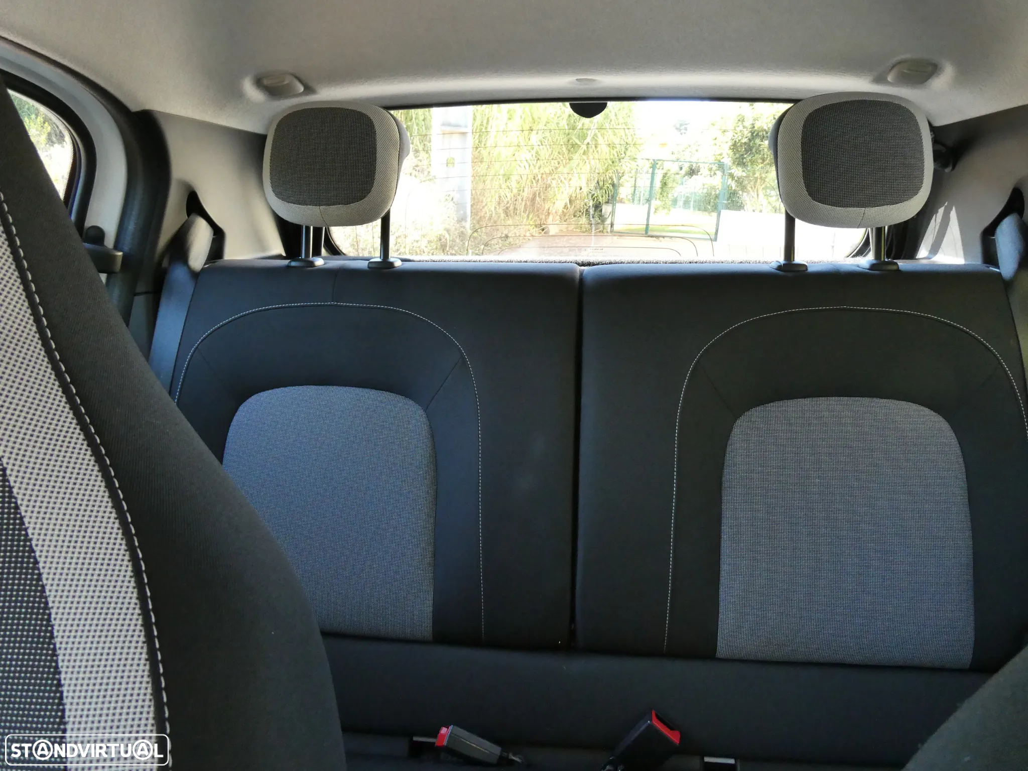 Renault Twingo - 11