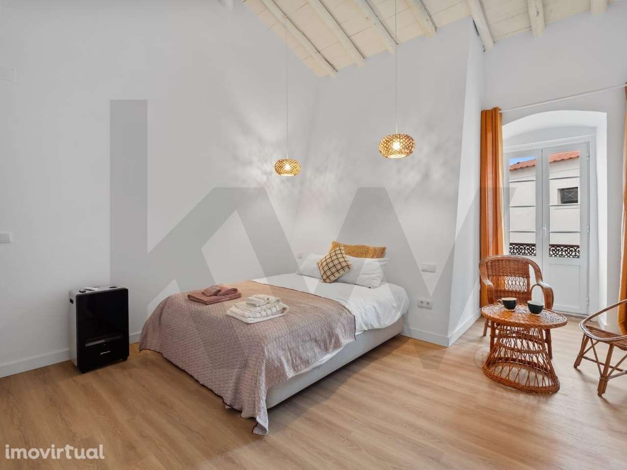 SERENIDADE A 20 MINUTOS DA CIDADE: PRÉDIO Novo em Santa Eulália, a Por - Grande imagem: 3/20