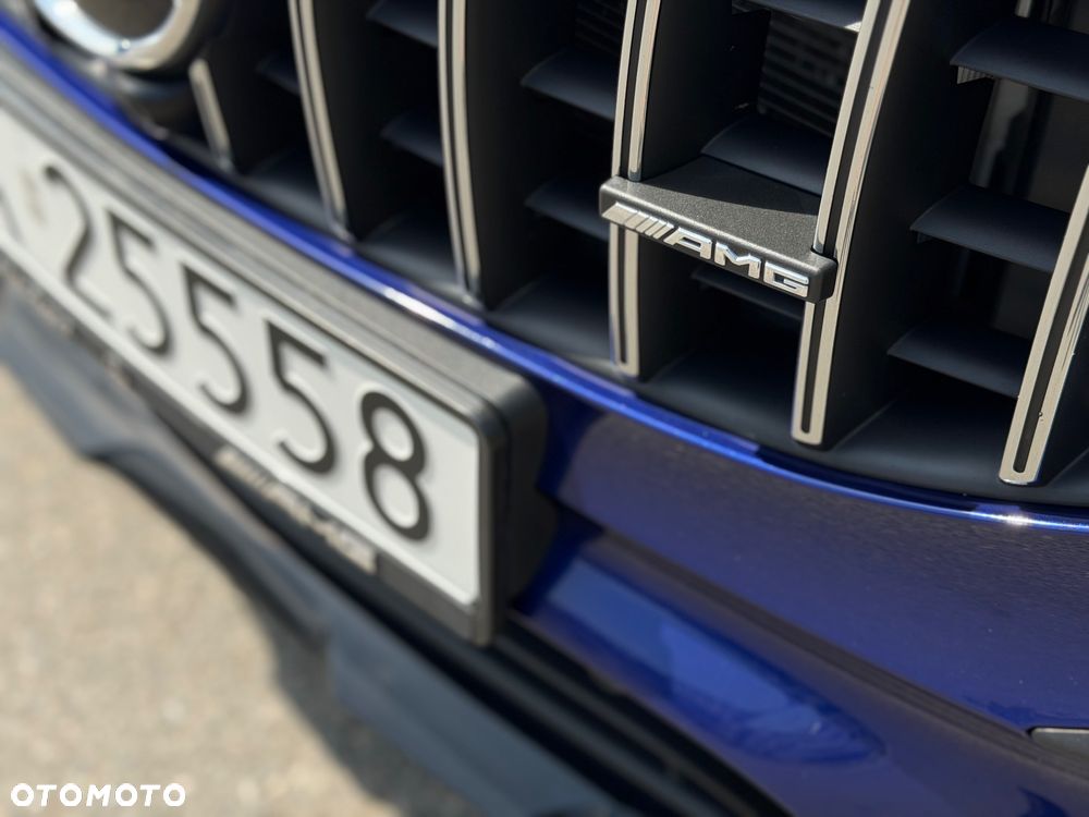 Mercedes-Benz GLB - 15