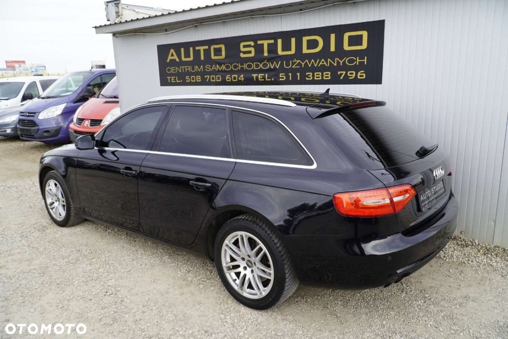 Audi A4 Avant 2.0 TDI DPF Attraction - 4
