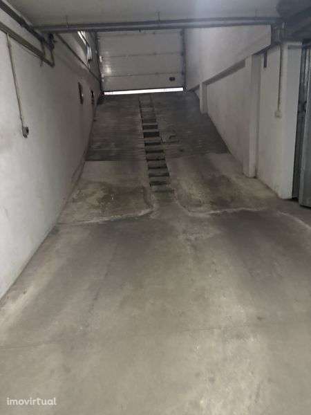 Garagem fechada - Grande imagem: 4/7