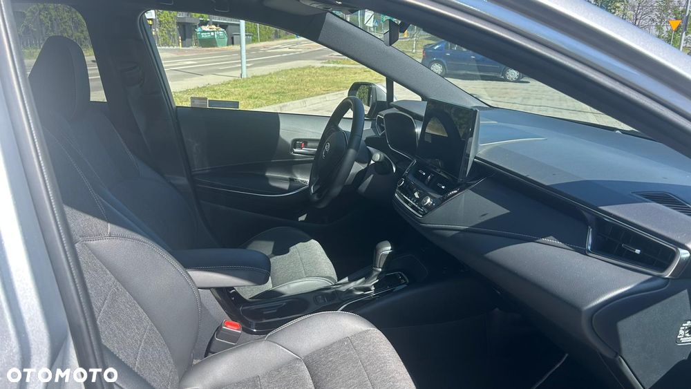 Toyota Corolla - 2
