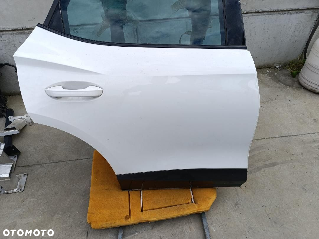 CUPRA FORMENTOR DRZWI PRAWE TYŁ - 3