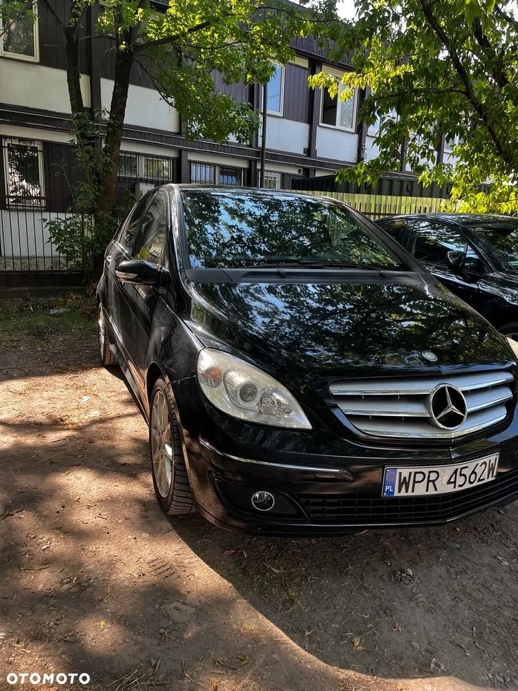 Mercedes-Benz Klasa B 200 CDI DPF - 2
