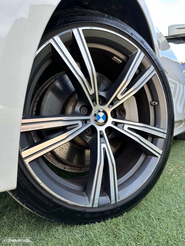 BMW 330 e Aut. Sport Line - 7