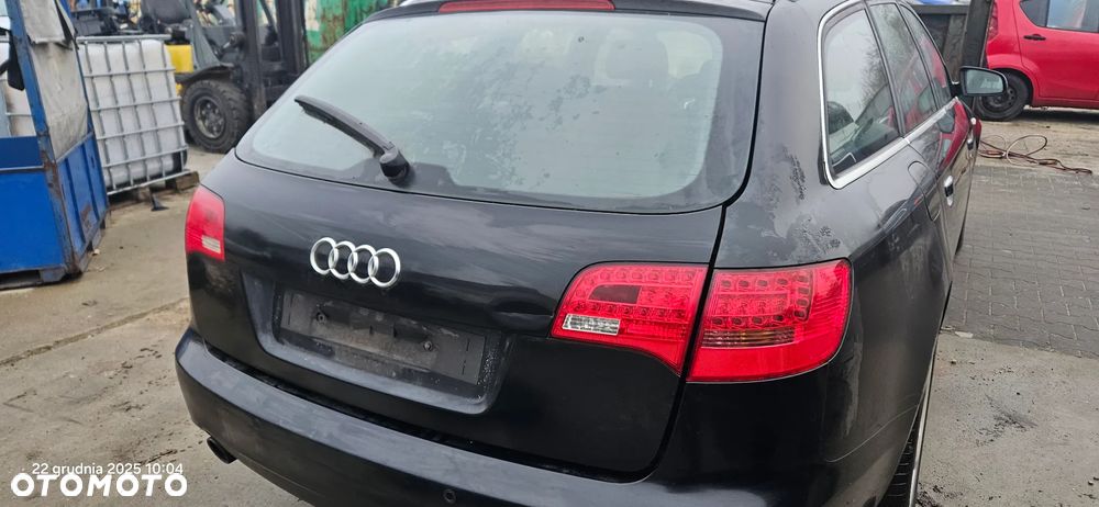 Lampa prawa tył tylna w błotnik Audi A6 C6 2006r LED Avant kombi - 2