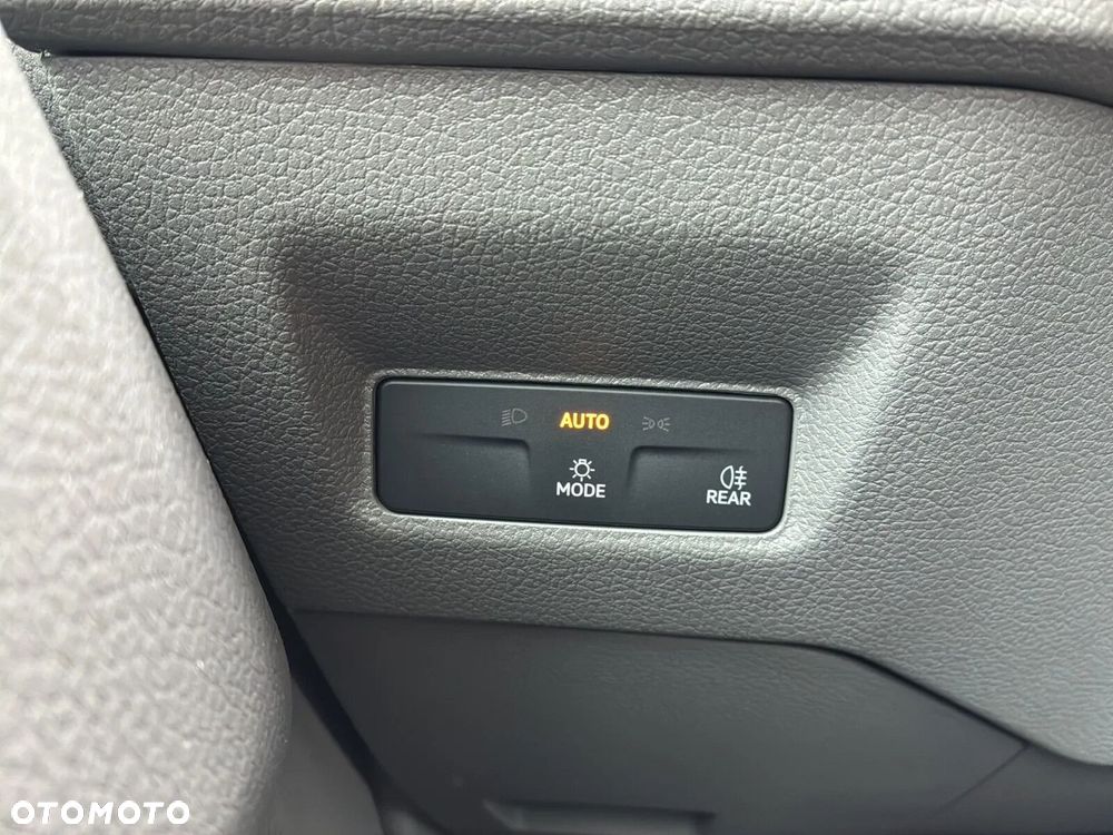 Volkswagen Crafter 35 Furgon LONG/L5H3, 2.0BiTDI 177KM, 4490mm, Wysoki dach - 33