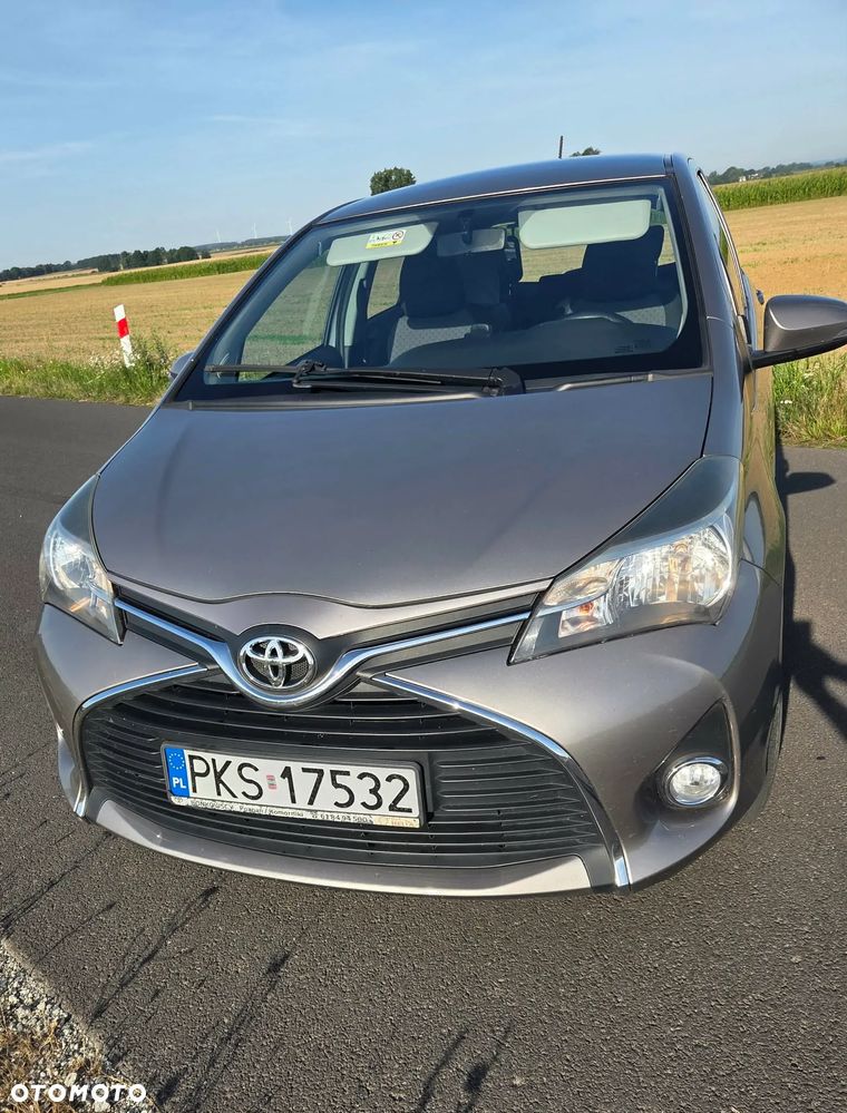 Toyota Yaris 1.33 Premium - 1