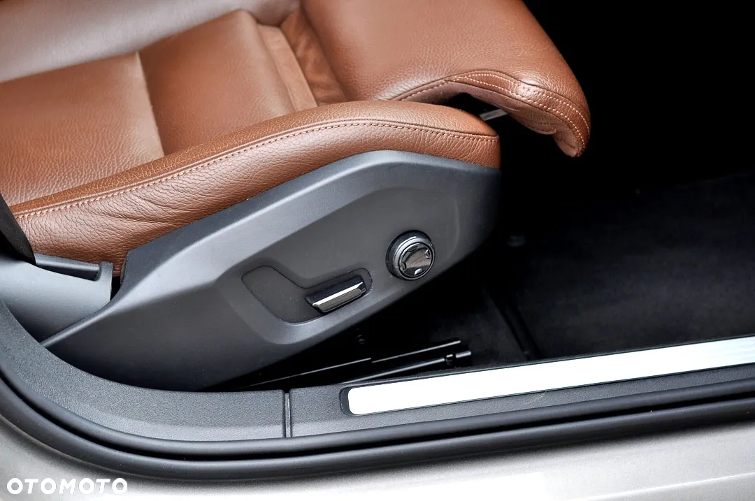 Volvo V60 B4 D Geartronic Inscription - 23