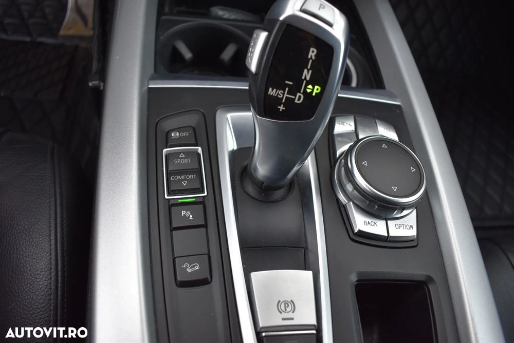 BMW X5 xDrive25d - 12