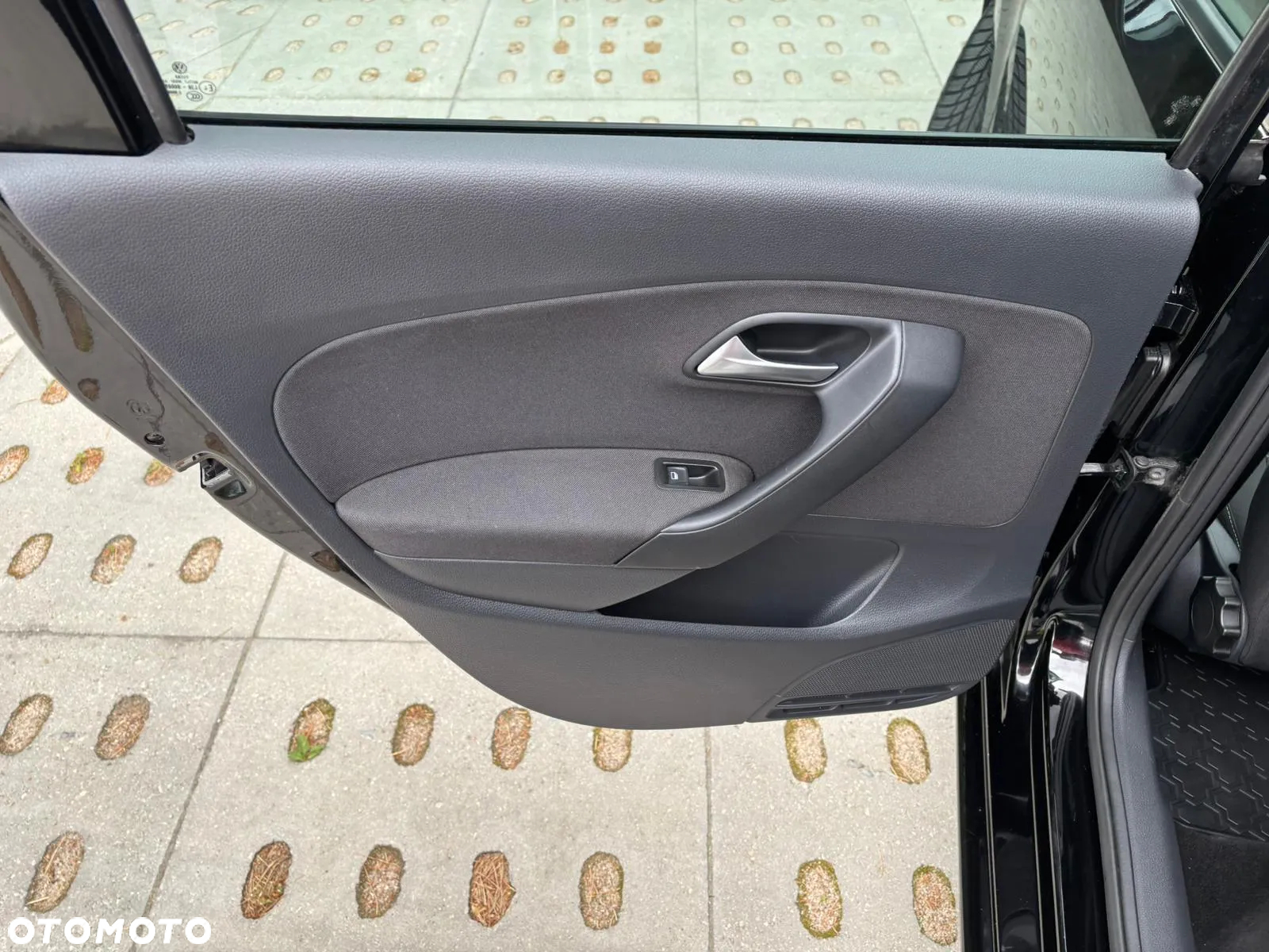 Volkswagen Polo 1.2 TSI Blue Motion Technology Comfortline - 20