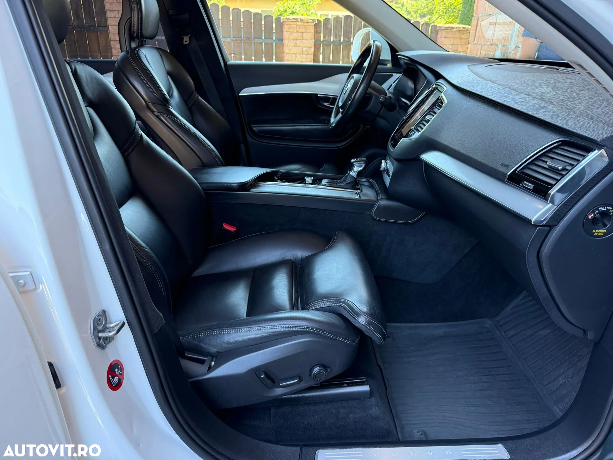 Volvo XC 90 D5 AWD Geartonic First Edition - 13