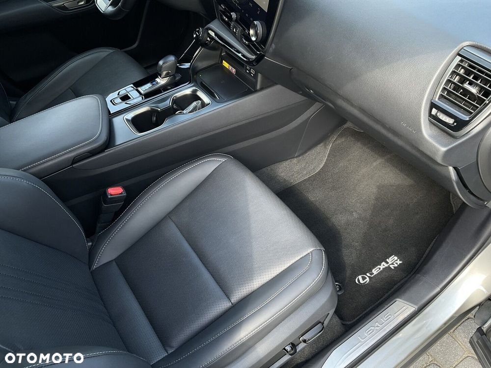 Lexus NX 350h Prestige AWD - 10