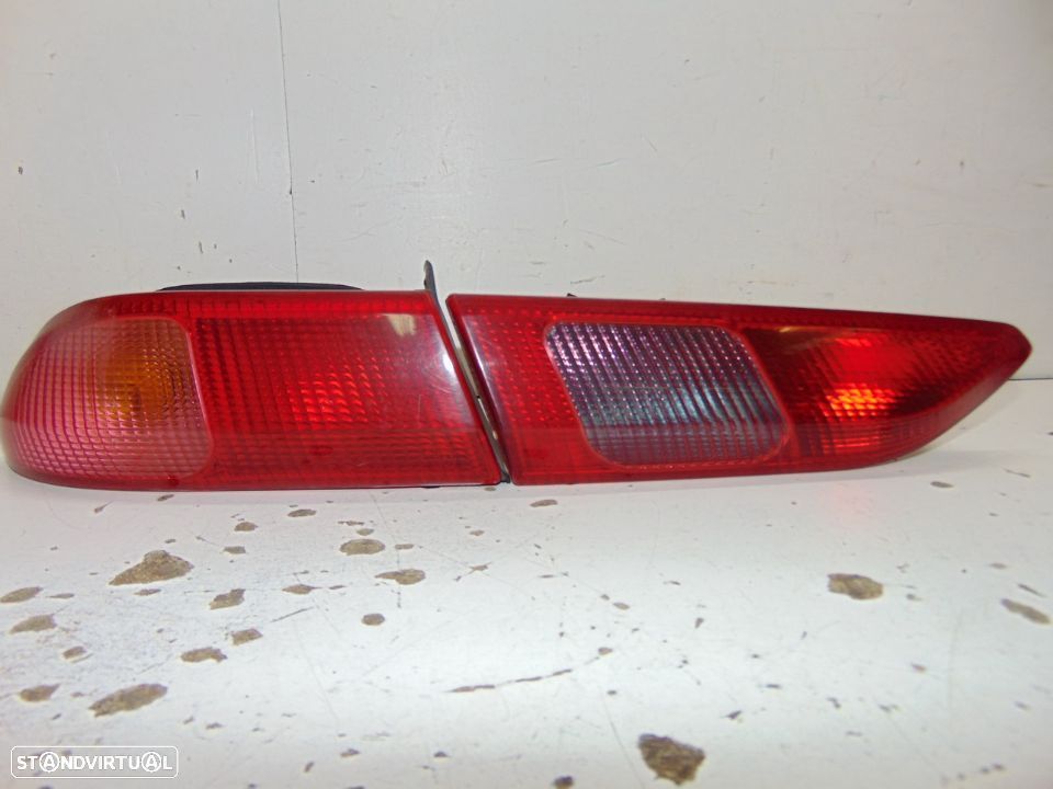 Alfa romeo 156 carrinha  farolins - 2