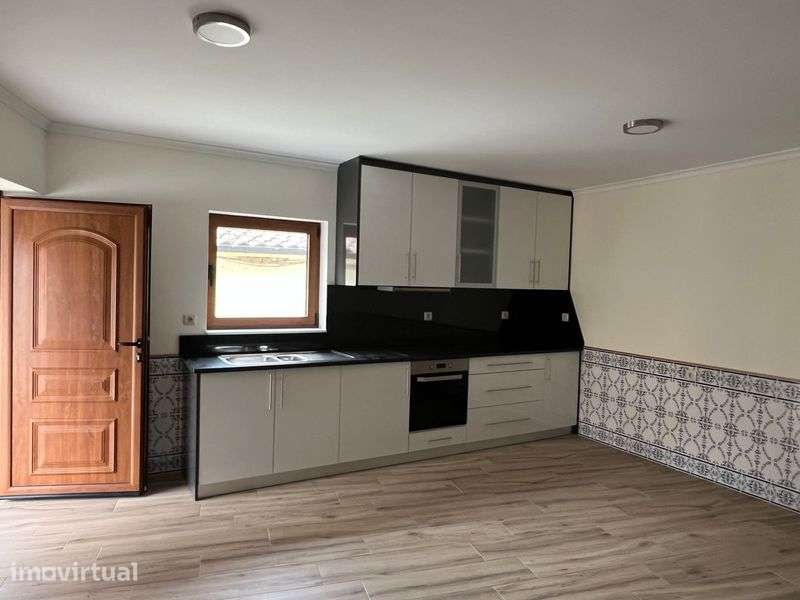 Moradia T3 renovada - Grande imagem: 4/12