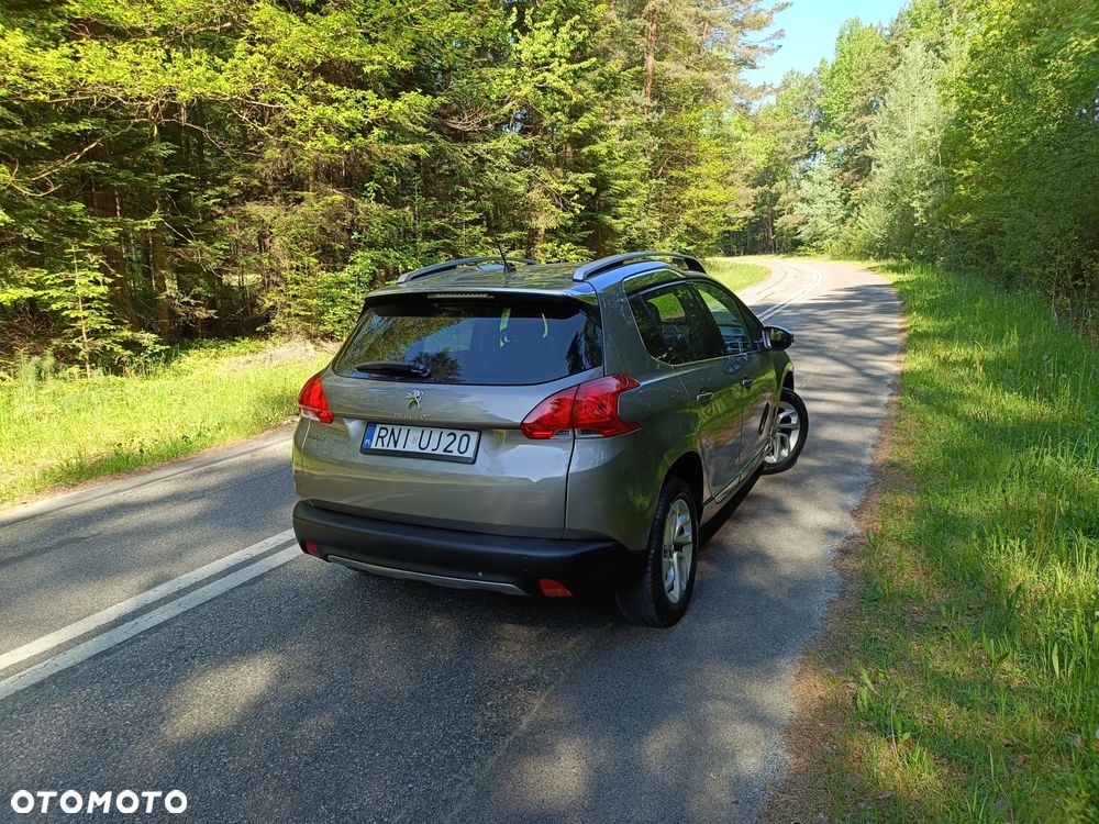 Peugeot 2008 1.6 VTi Allure - 28
