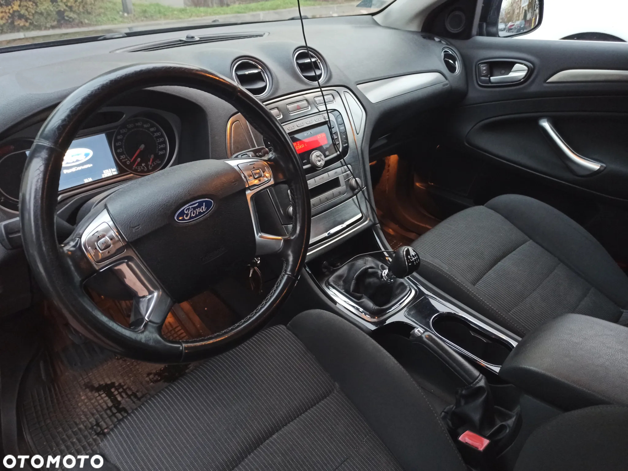 Ford Mondeo 2.0 TDCi Titanium - 14