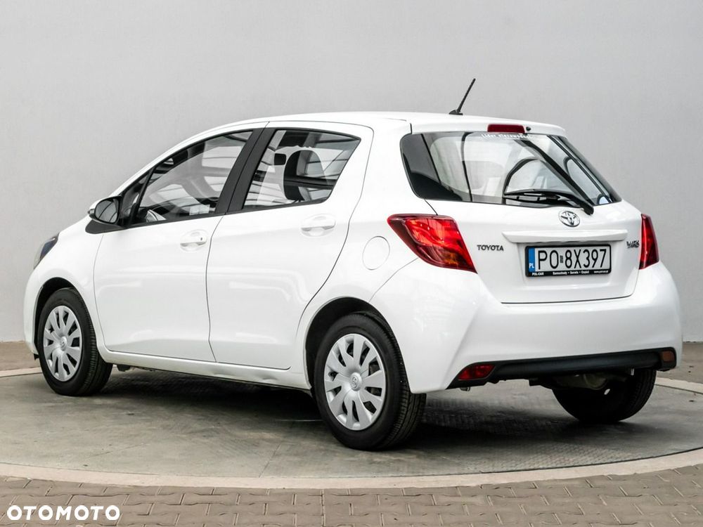 Toyota Yaris 1.0 Active EU6 - 4