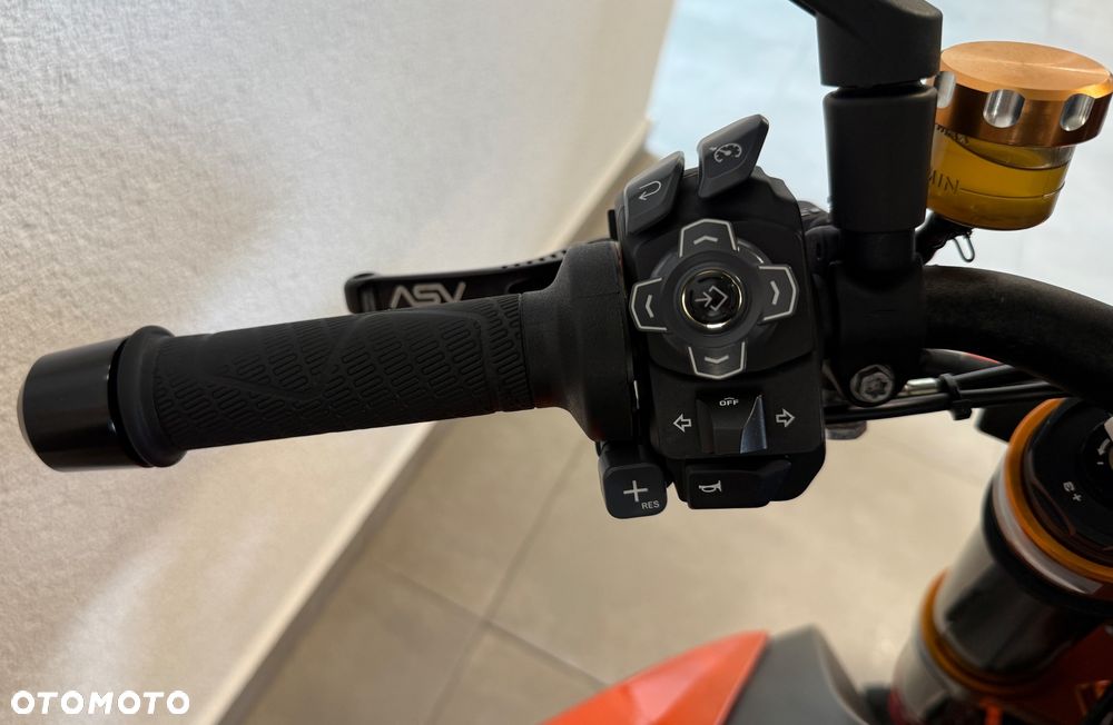 KTM Super Duke - 7