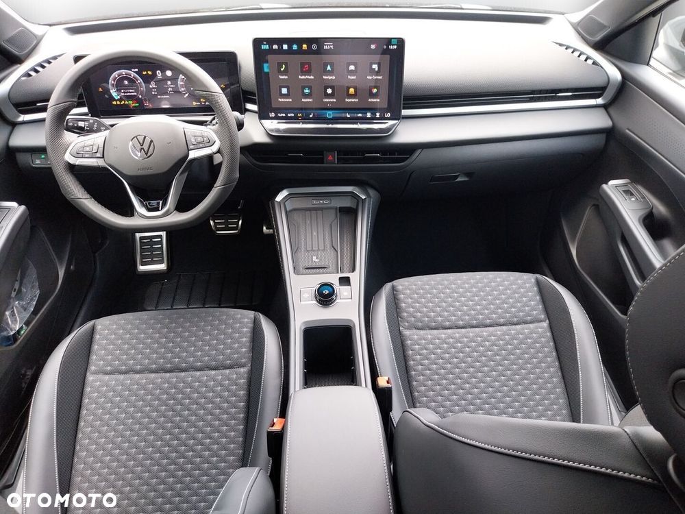 Volkswagen T-Roc - 21