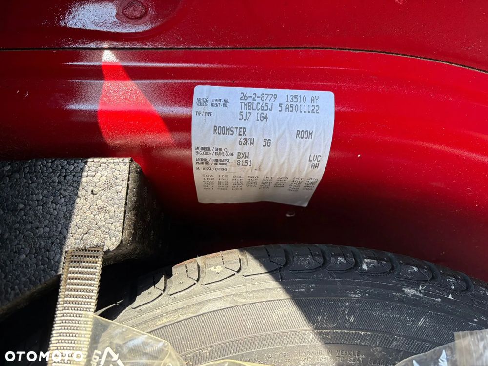 Skoda Roomster 1.4 16V PLUS EDITION - 29