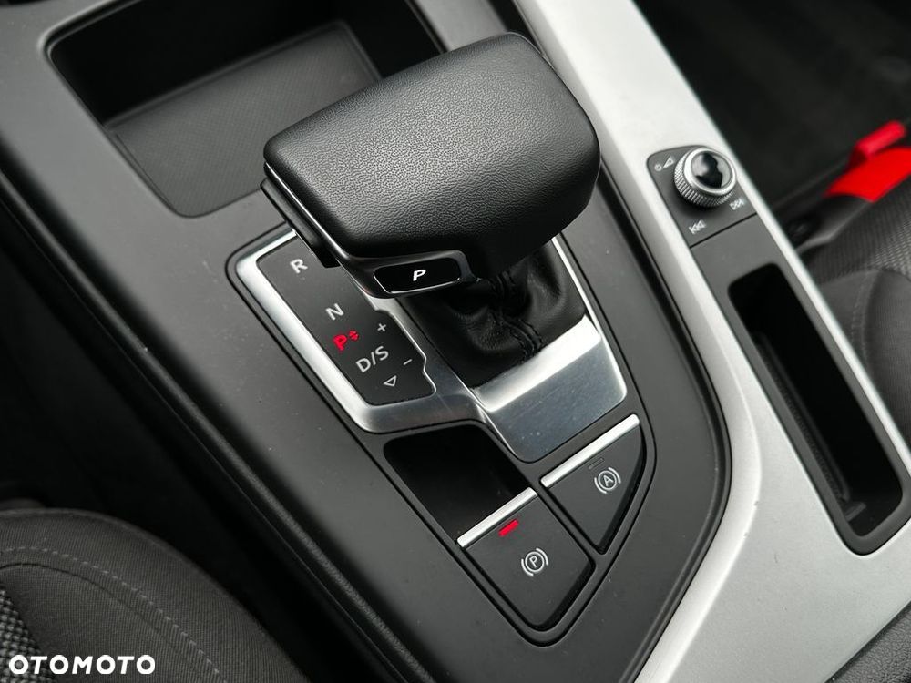 Audi A4 Allroad 40 TDI mHEV Quattro S tronic - 19