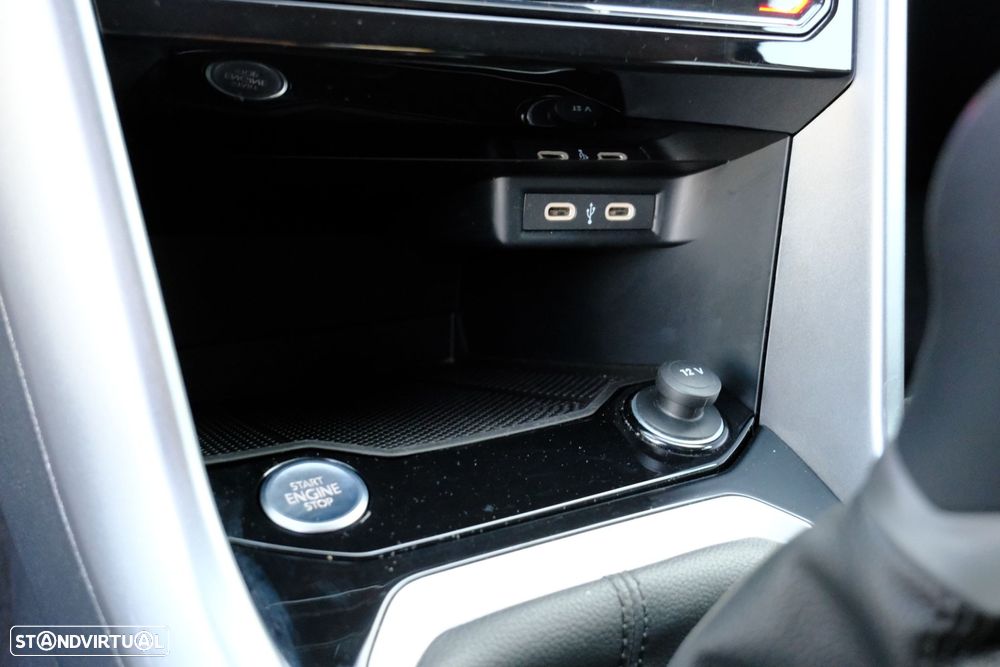 VW T-Roc 2.0 TDI Urban - 30