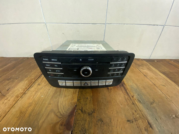 MERCEDES 246 lift 117 gla radio A 2469007119