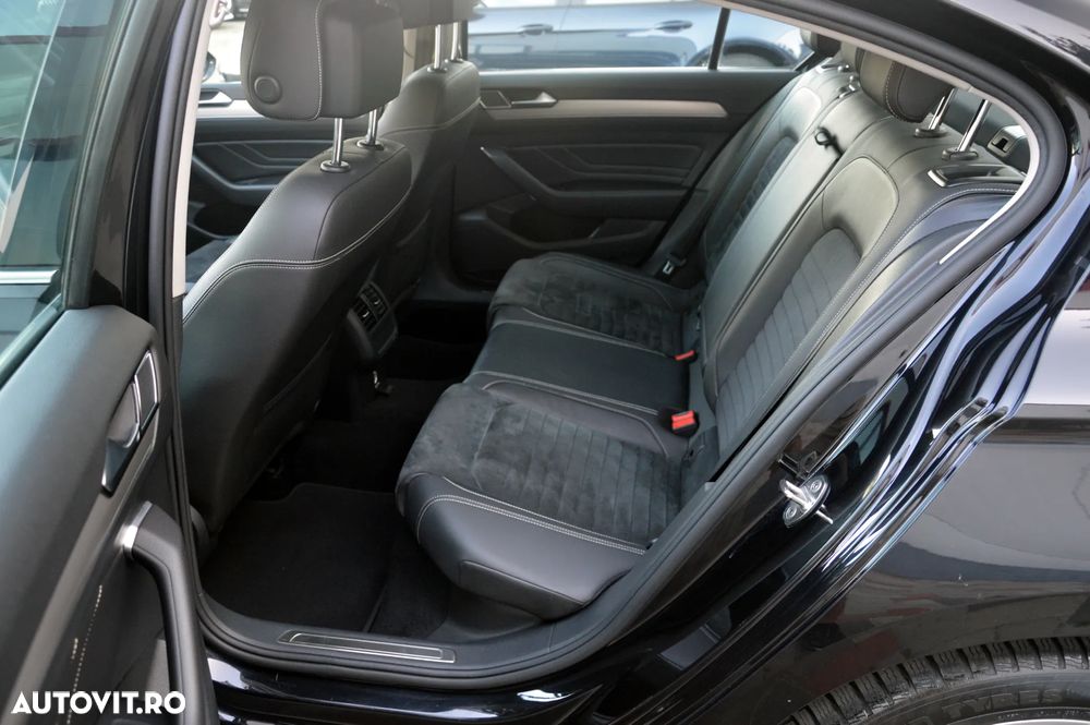 Volkswagen Passat 2.0 TDI DSG Highline - 26