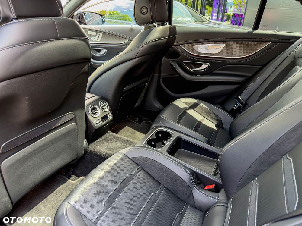 Mercedes-Benz AMG GT 53 4-Matic+ - 14