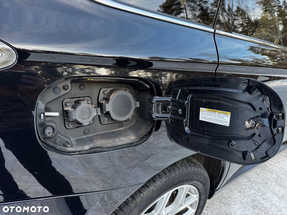 Mitsubishi Outlander 2.0 4WD Top - 17