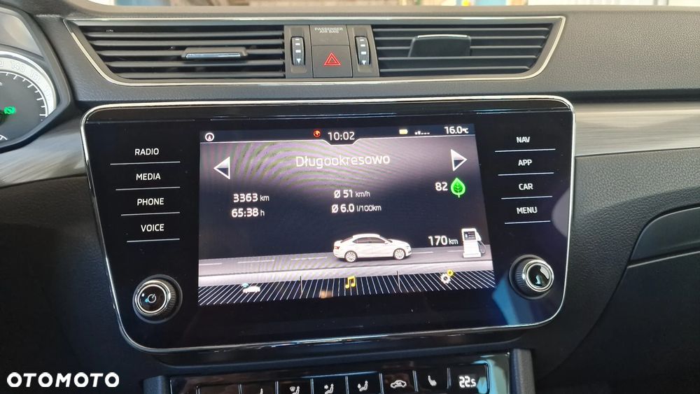 Skoda Superb 2.0 TDI SCR 4x4 Style DSG - 10