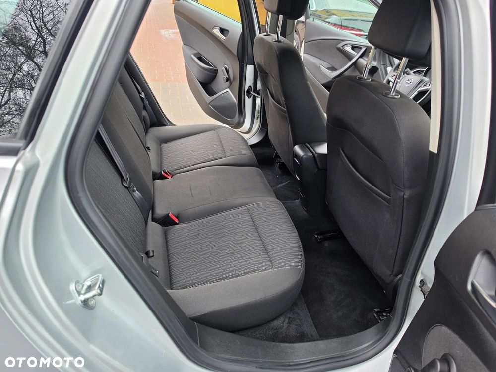 Opel Astra 1.6 D Start/Stop Business - 19