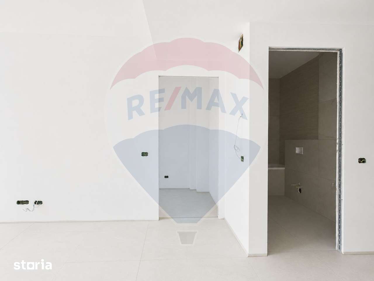 Apartament parter, luminos cu o camera si curte, Iancu Nicolae — fotografia 3