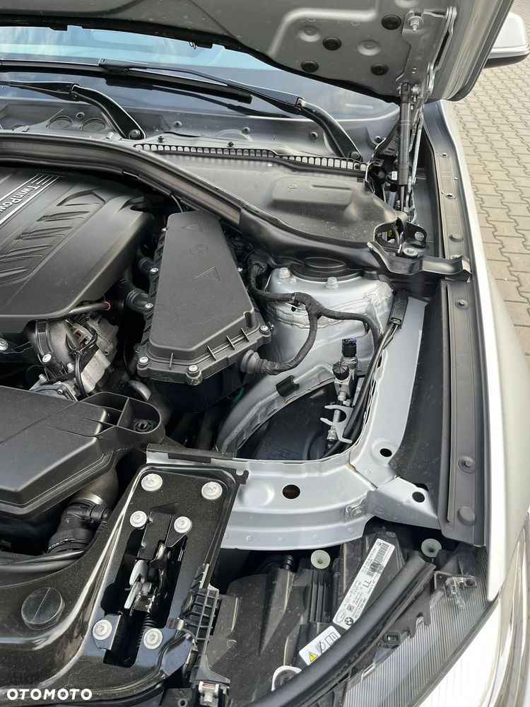 BMW 3GT 318d Modern Line - 40