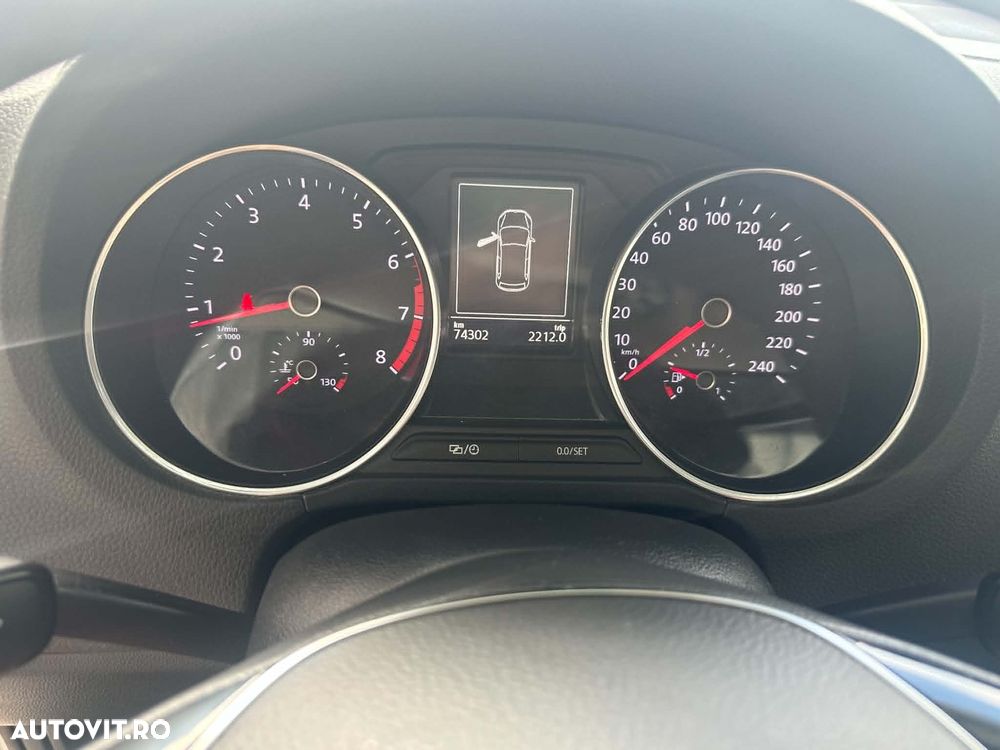 Volkswagen Polo 1.2 TSI Comfortline - 11