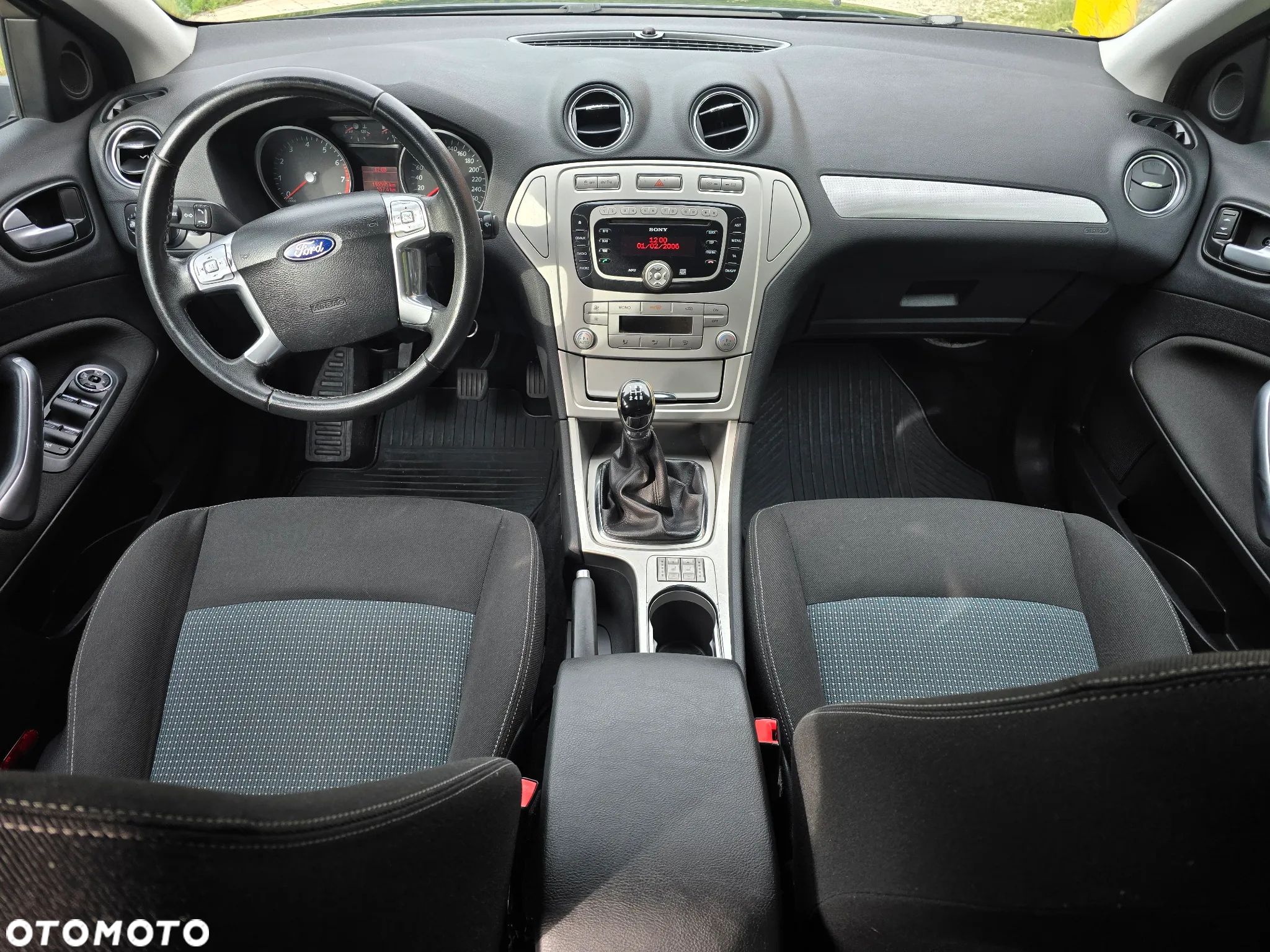 Ford Mondeo Turnier 1.6 Ti-VCT Ambiente - 28