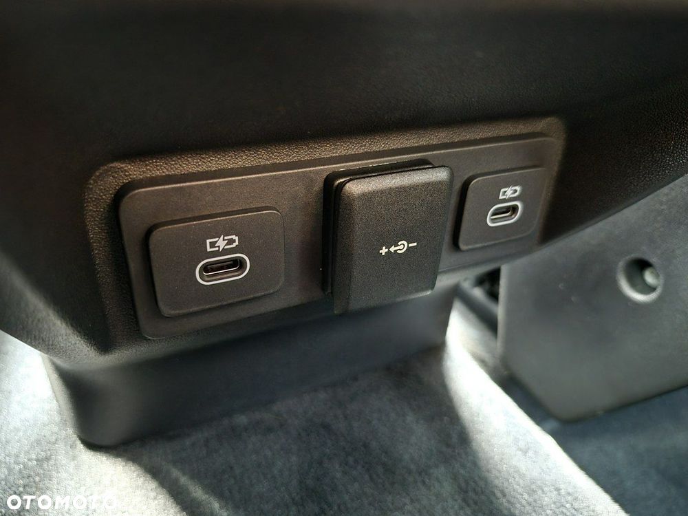 Land Rover Range Rover Evoque - 30