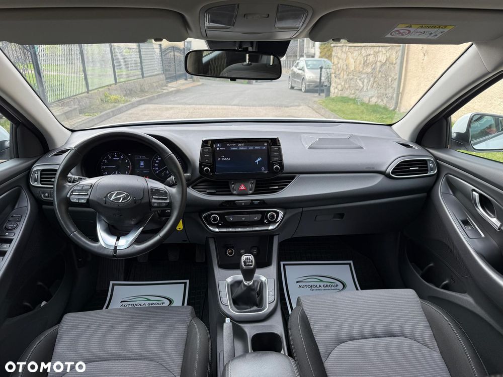 Hyundai i30 1.0 T-GDI Smart - 11