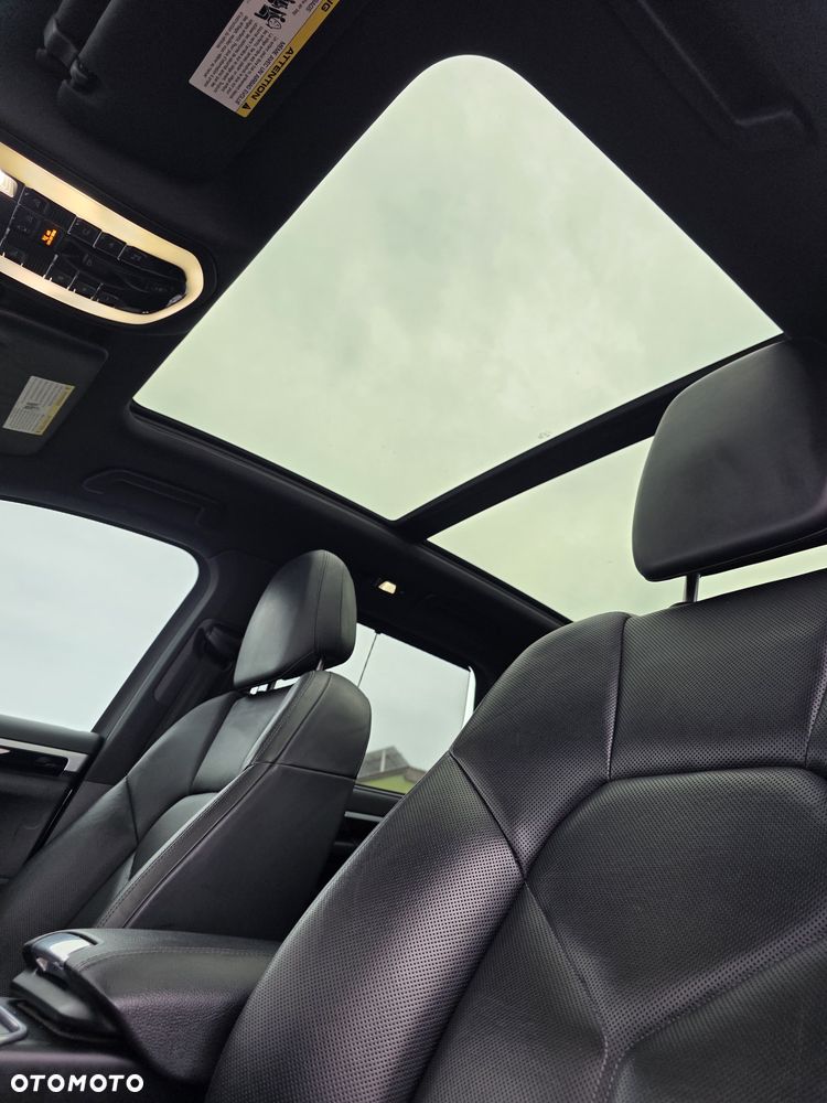 Porsche Cayenne Standard - 13