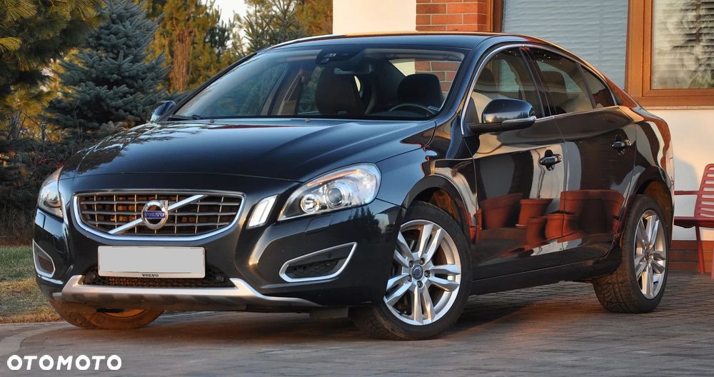 Volvo S60 D4 Geartronic - 1