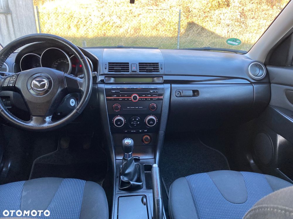 Mazda 3 1.6 Sport Active - 27