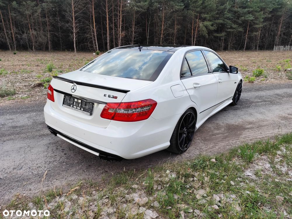 Mercedes-Benz Klasa E 500 4-Matic Avantgarde - 16