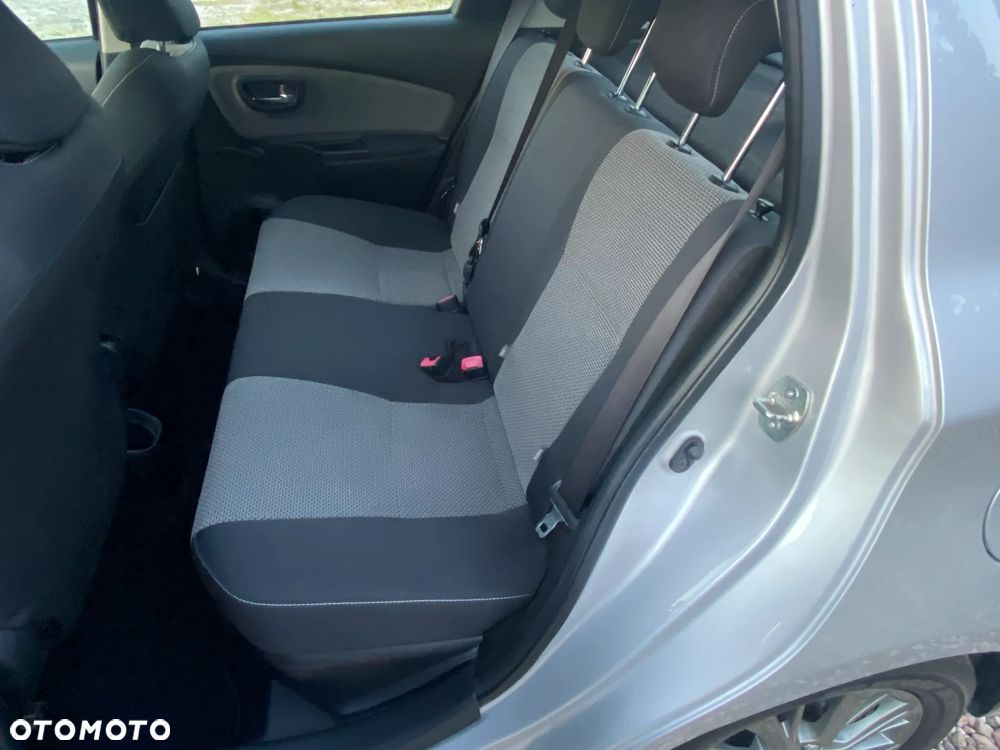 Toyota Yaris - 39