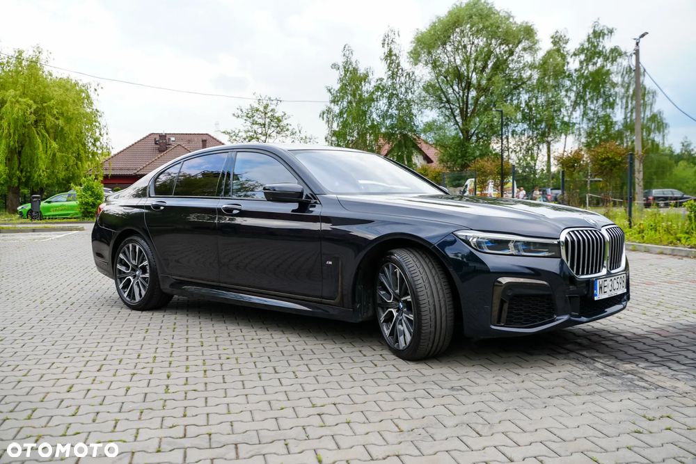 BMW Seria 7 740d xDrive mHEV - 4